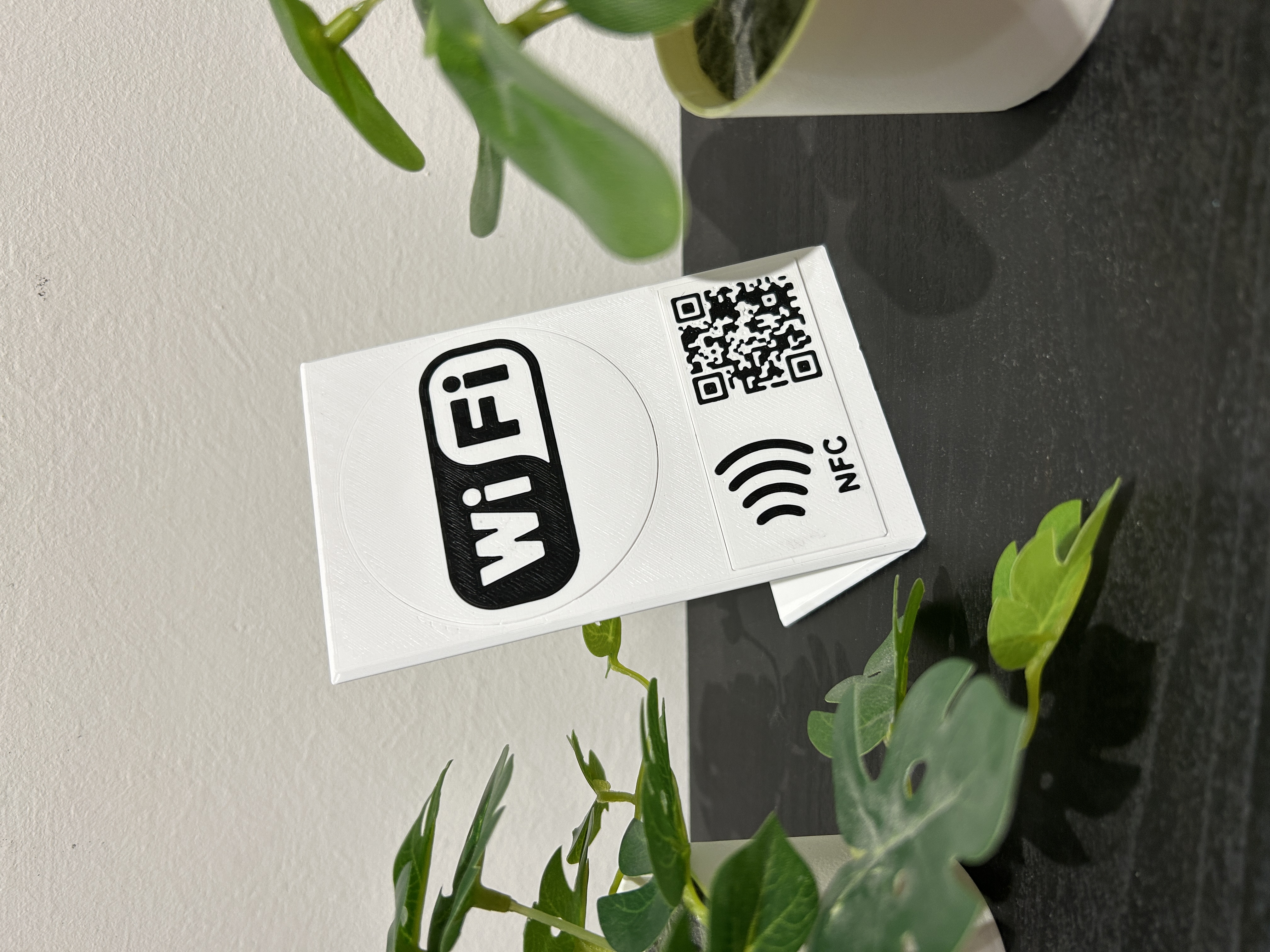 EDITABLE STAND QR CODE/NFC V2