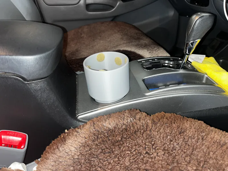 2014 Toyota tacoma cupholder 