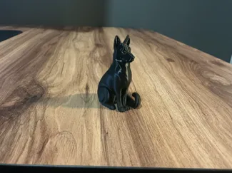 dog model - wolf dog sitting - dog figure
