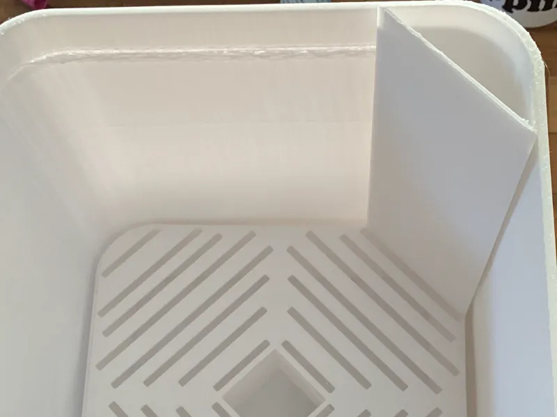 Plant pot universal self-watering solution