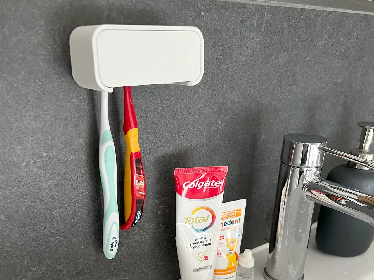 Wall Mounted Practical Toothbrush Holder view 3