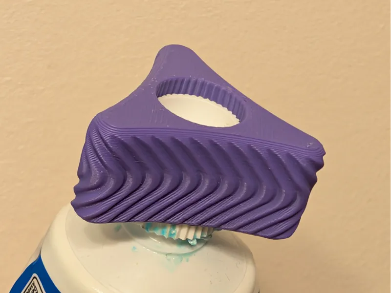 Toothpaste Cap Helper