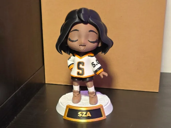 SZA Sängerin Figur