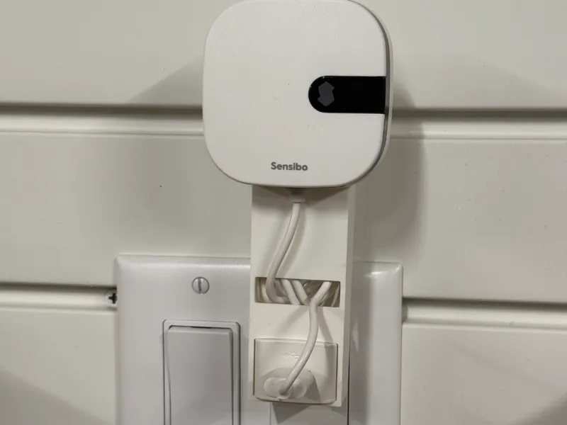 Sensibo Air Outlet Mount