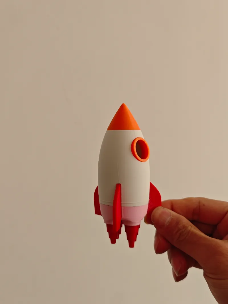 Small rocket with plug-in structure