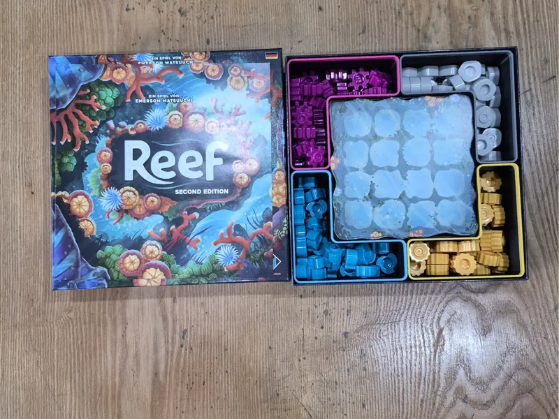 Reef insert