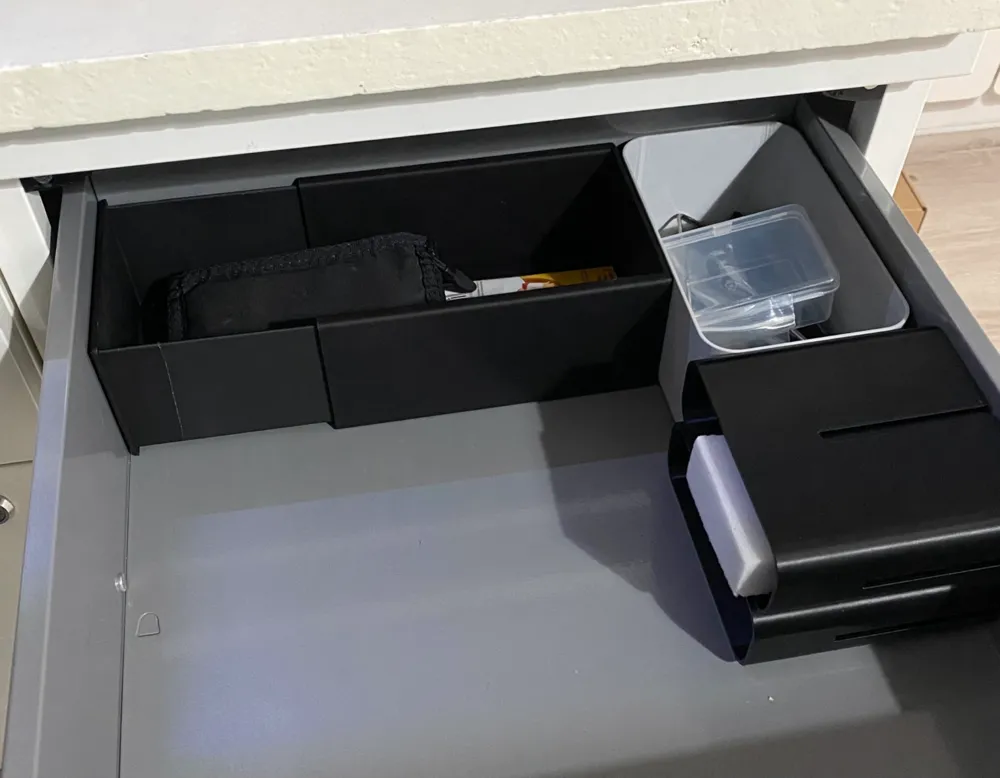 Adjustable container by zzzzzzx - MakerWorld