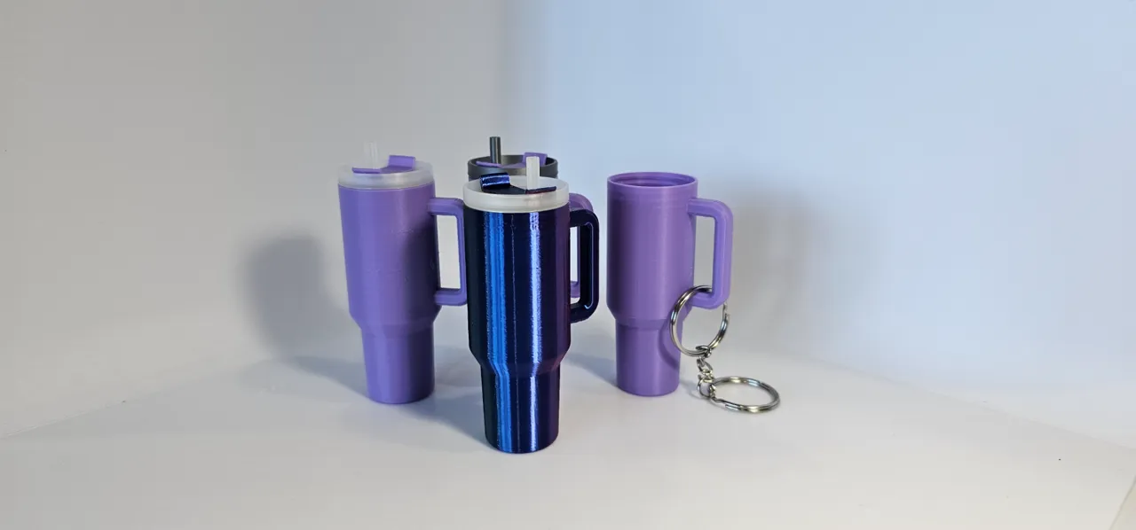 Tumbler Keychain with screw off lid (no AMS reqd) view 3