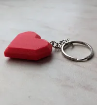 Cœur low poly (porte-clés) — photo 2
