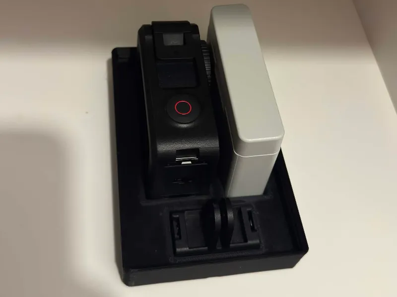 DJI Action 4 + Anegine Dual Battery Gridfinity