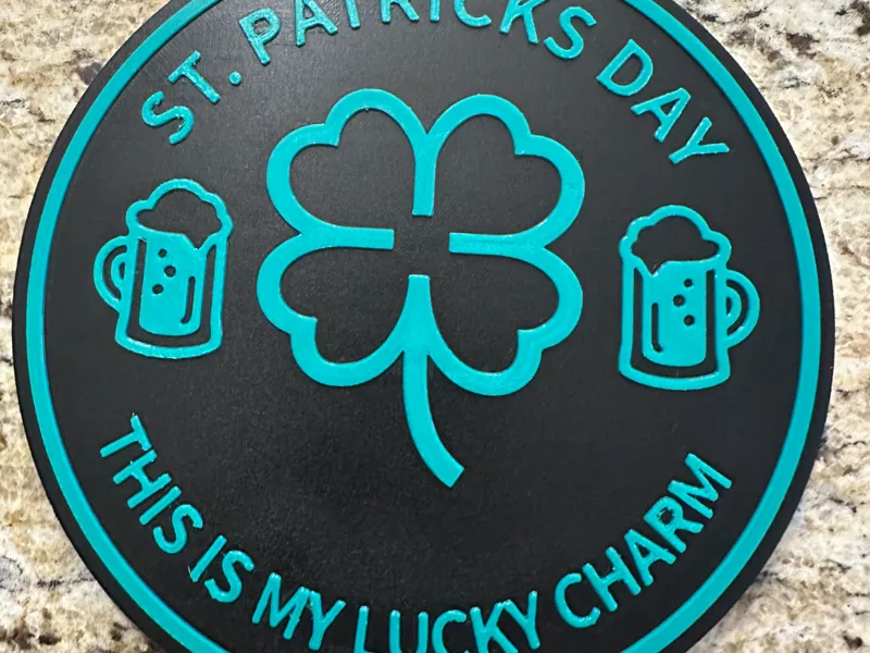 St. Patrick's Day Lucky Charm pendant HYPE chains