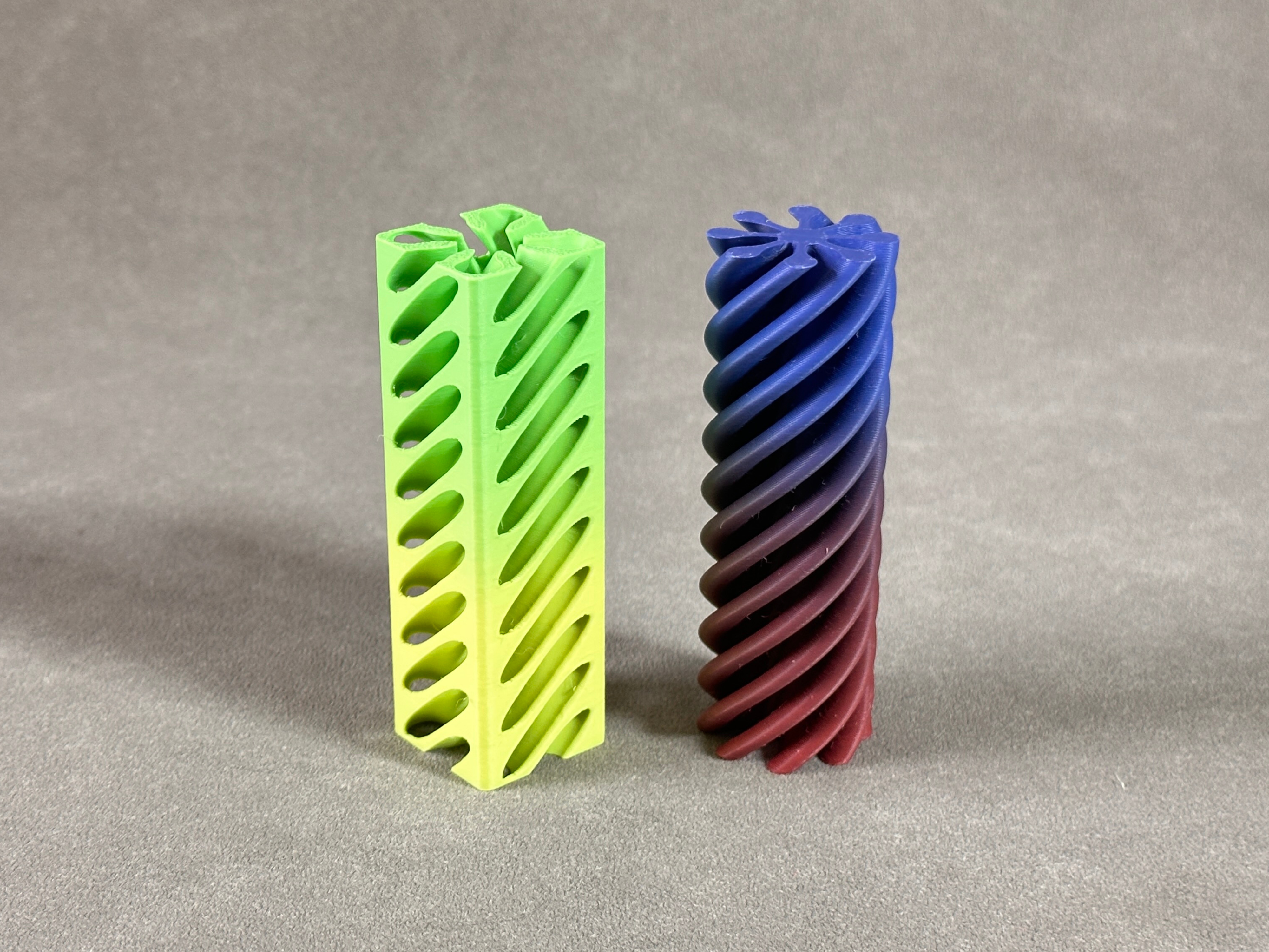Miniatura 1 do modelo 3D Twisty Rectangle Impossible Pass-through