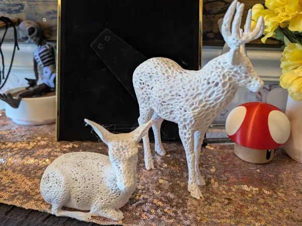Tête de cerf de Virginie façon voronoi