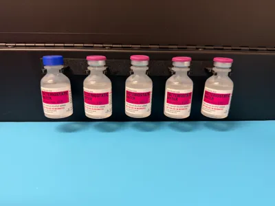 30ml and 10ml Bac water holder