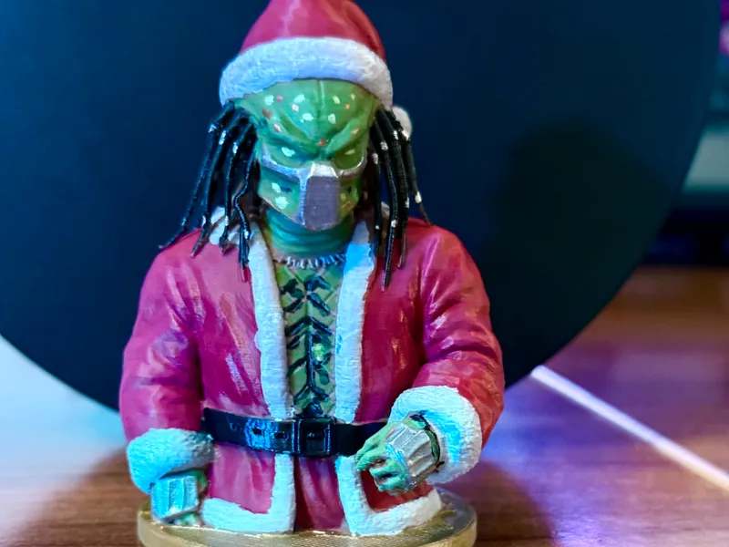 SANTA PREDATOR (YAUTJA) CRISTMAS