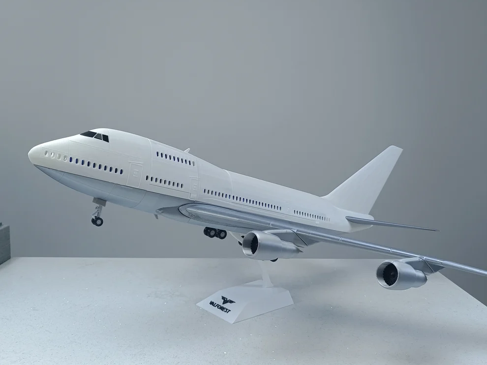 Beoing 747SP 1/100 scale model - 1