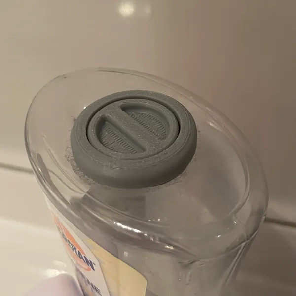Bouchon de recharge fileté pour distributeur de savon sans contact