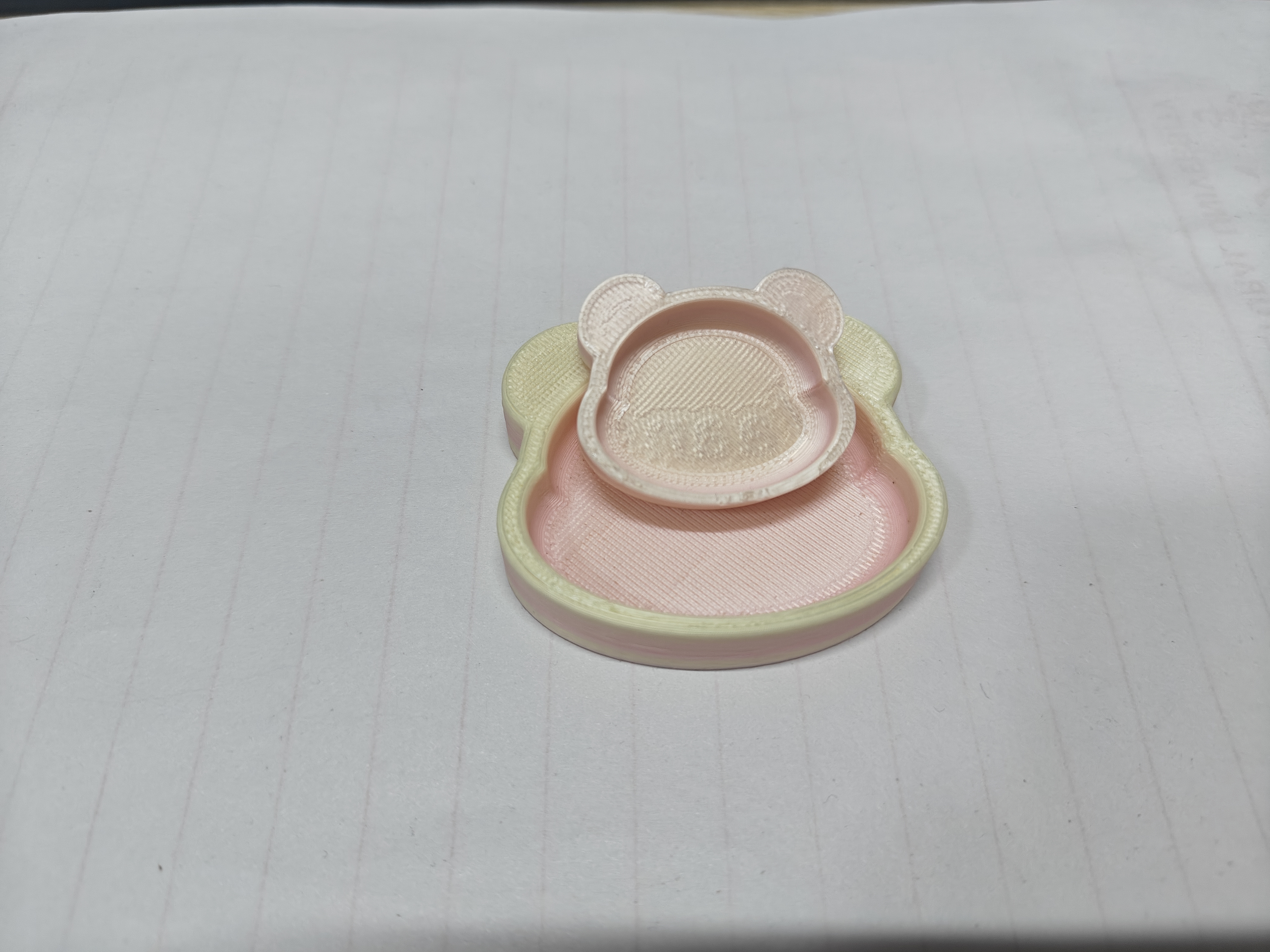 Miniatura 3 do modelo 3D 睫角守宫 小熊维尼果泥盘