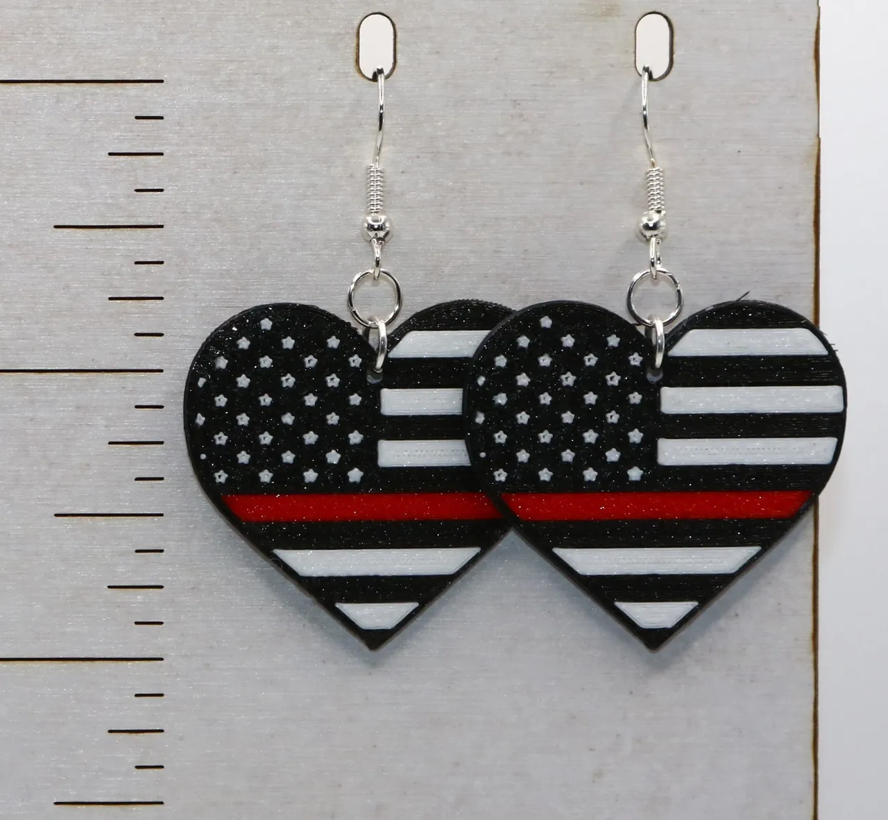 Thin Line Heart Earring view 2