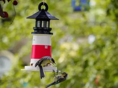 Lighthouse Bird Feeder