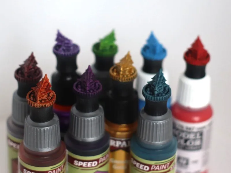 Army Painter Vallejo paints Cap Lizard Head