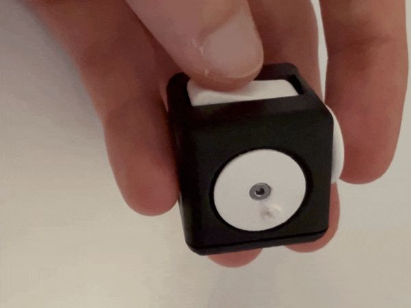 https://makerworld.bblmw.com/makerworld/model/USa846a1b939f67c/design/6f8988b54115f463.gif