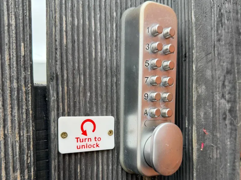 Turn to Unlock — Lock Direction Indicator Plates