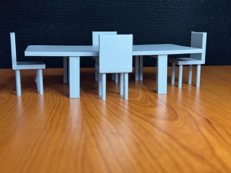 Mini Tavolo con Sedie 