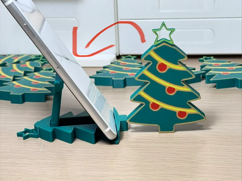 Christmas tree phone stand