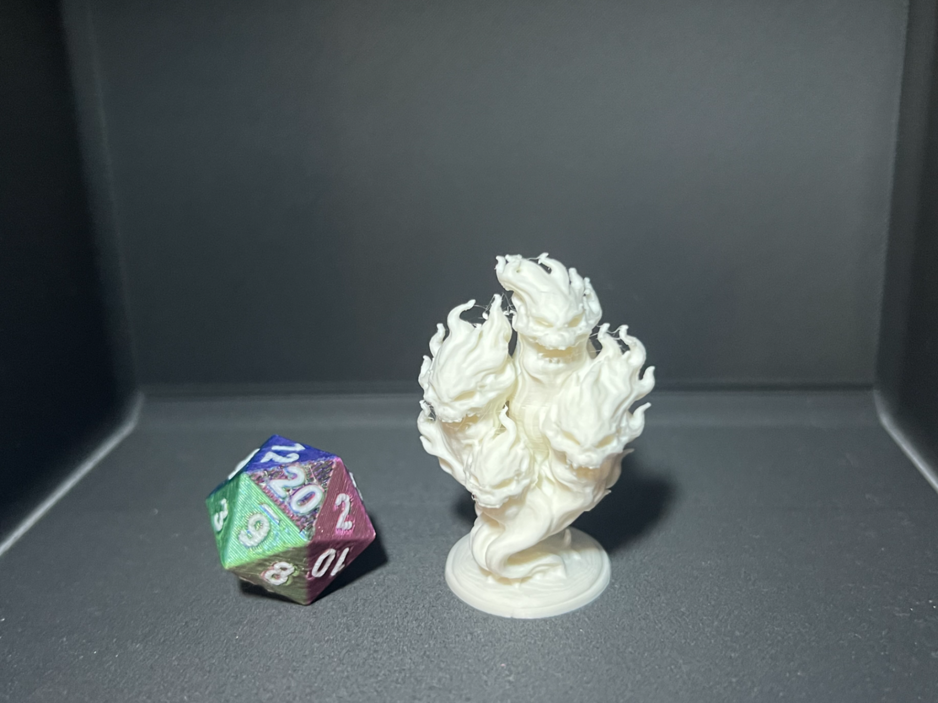 D&D-Feuer-Element-4 Köpfiges Flammenmonster
