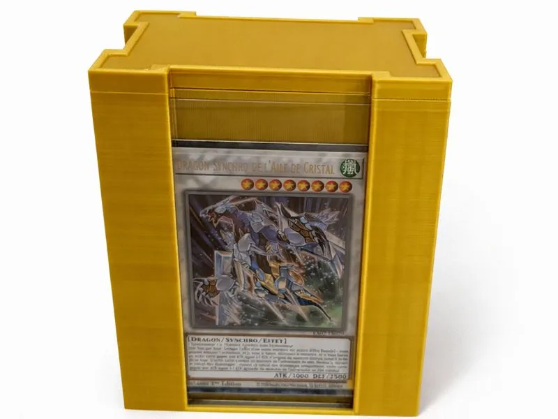 Yu-Gi-Oh Deck Box – Magnetic Card Display