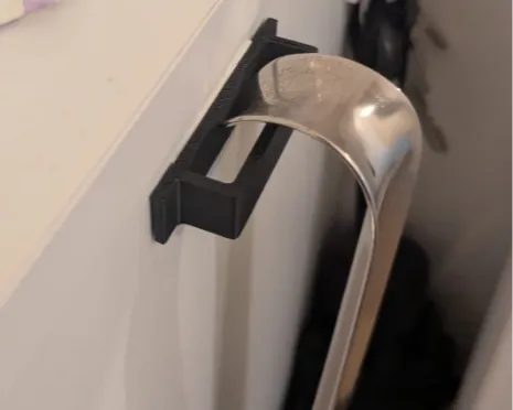 Shoehorn hanger