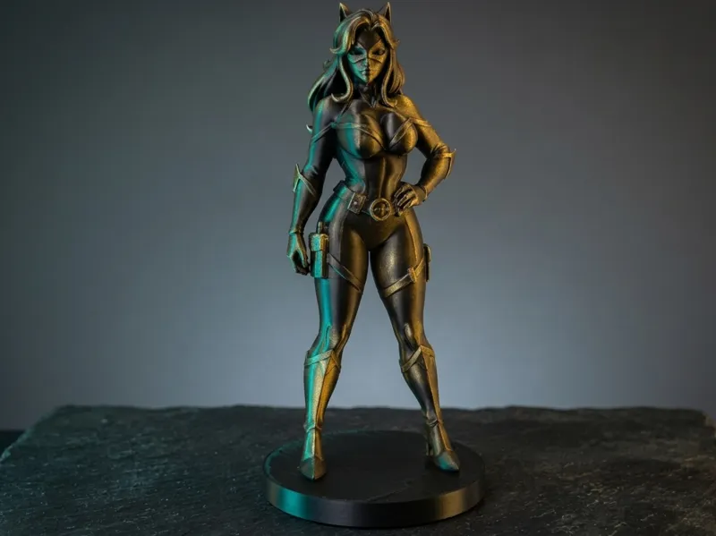 CATWOMAN