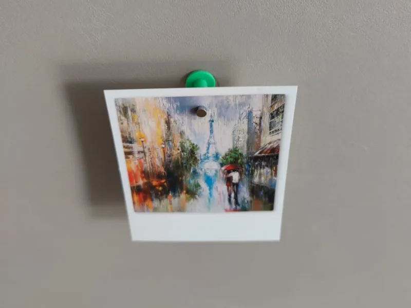 Magnetic Photo Stand - Instax, Polaroid & More