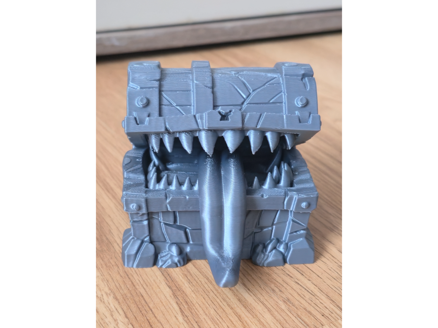 Mimic Chest Figurine – Fantasy Monster Treasure 