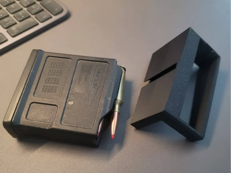 Aics peglock magazine holder