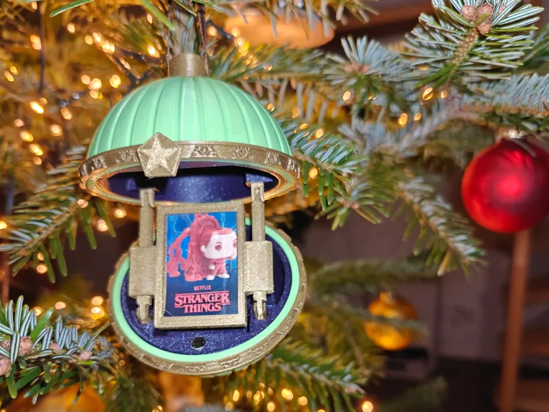 Überraschungs-Weihnachtskugel kein AMS benötigt