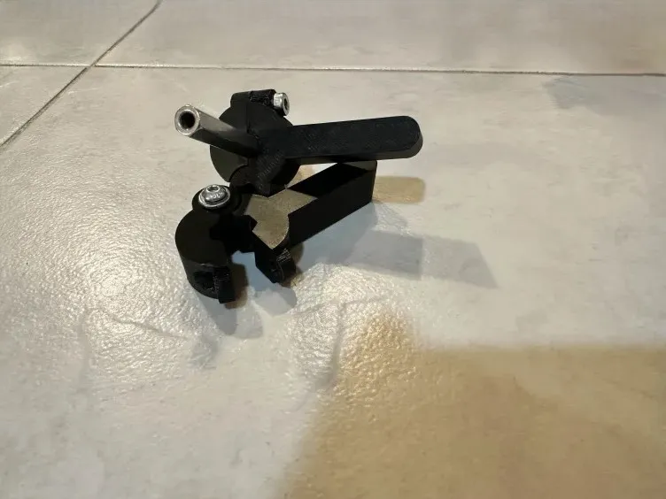 Axle Lock