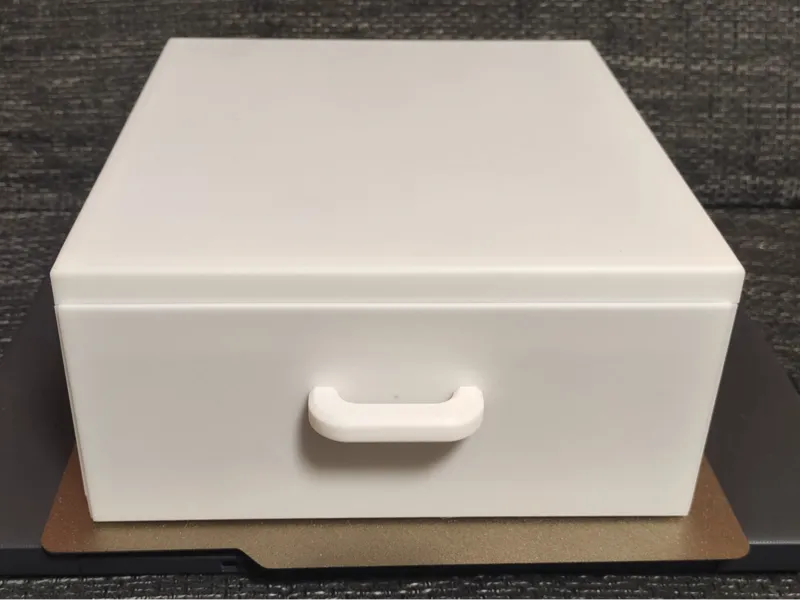 Stackable box made from WORCAM filament boxes.
