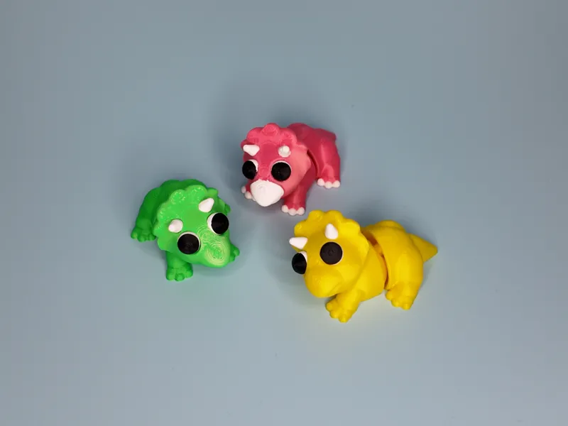 Flexi Triceratops
