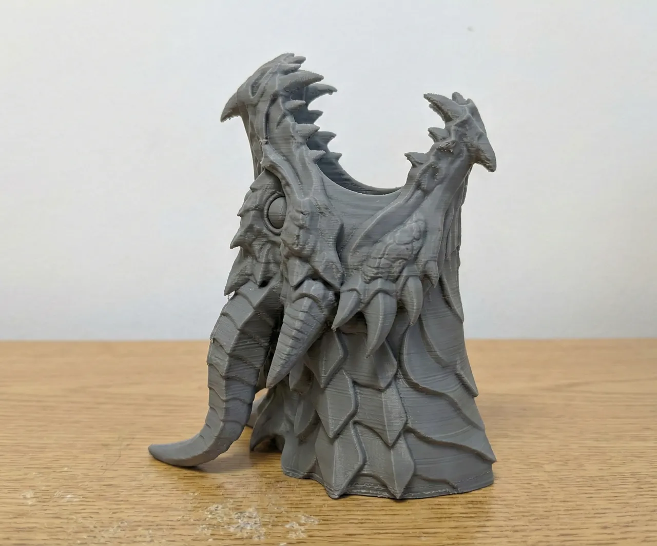 Dragon Head Pen Holder – Aggressive Desk Organizer view 2