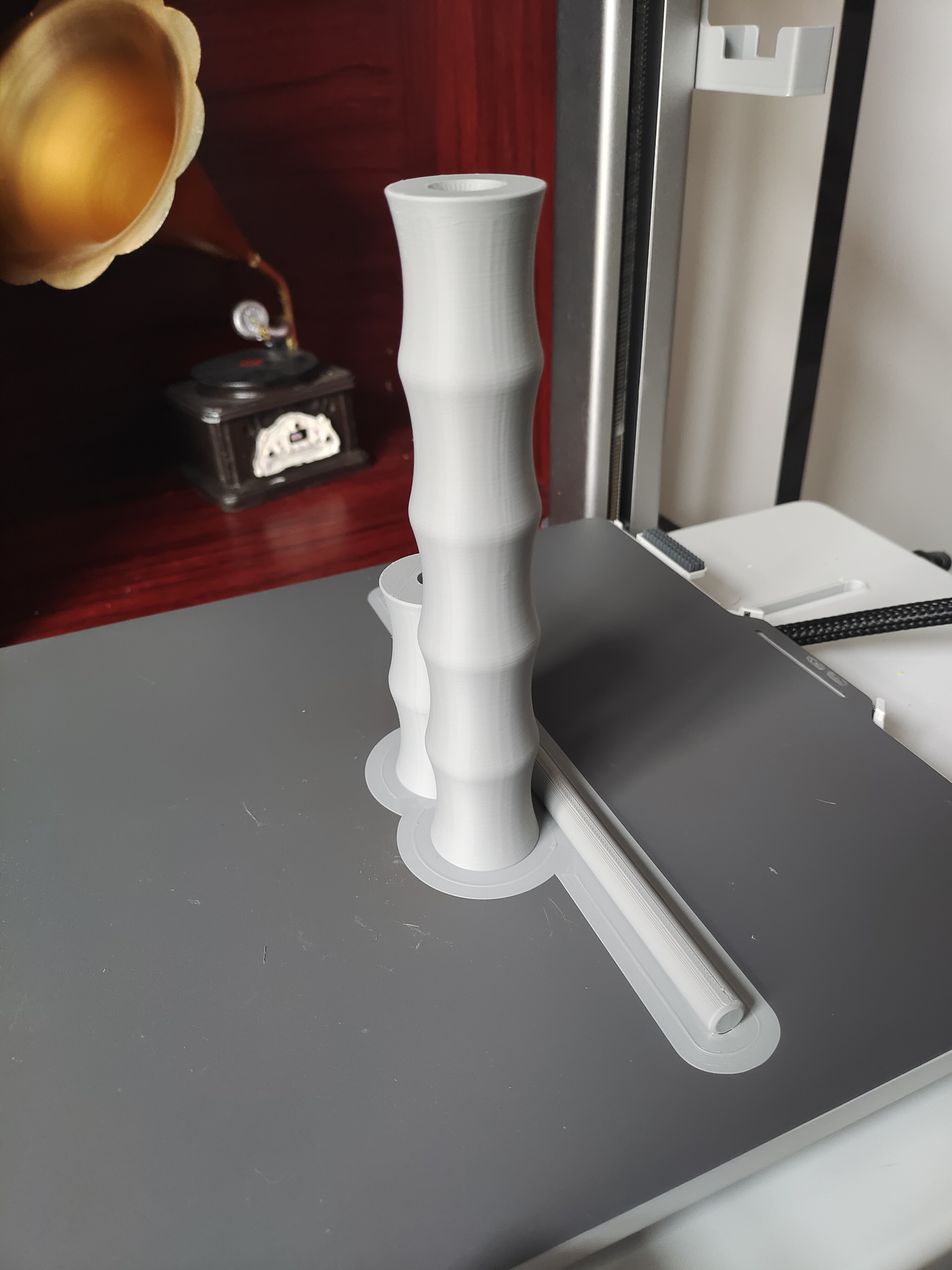 Miniatura 1 do modelo 3D 压缩空气手枪（只需两个零件）