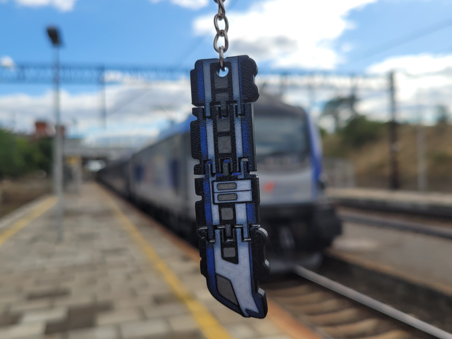 Flexi Newag Impuls DEMU Train Keychain 3D model