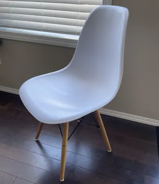 Replacement Feet for Eiffle Chair (screw on chair feet)
