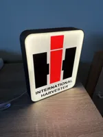 V2 - Logo Center - Inner white - 3 walls, 20% infill