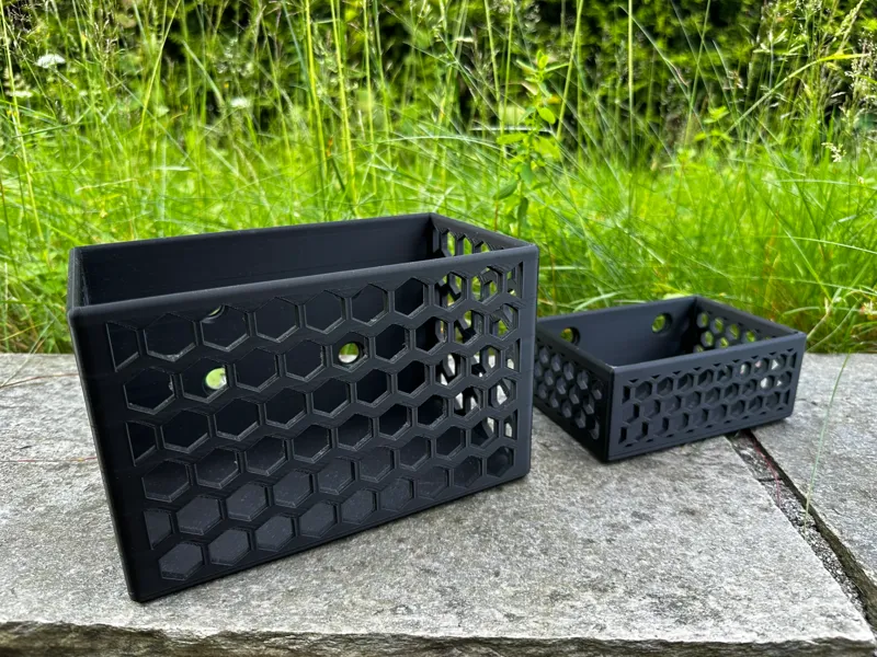 HSW Parametric Box with Honeycomb surfaces