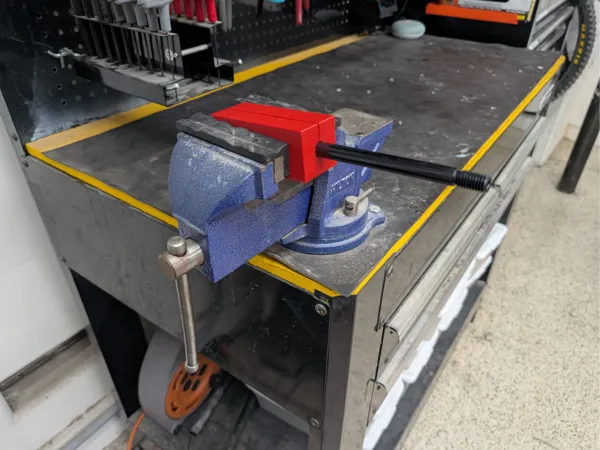 https://makerworld.bblmw.com/makerworld/model/USa8b6b842a3dfd7/design/2025-09-25_2787a31517555.jpg
