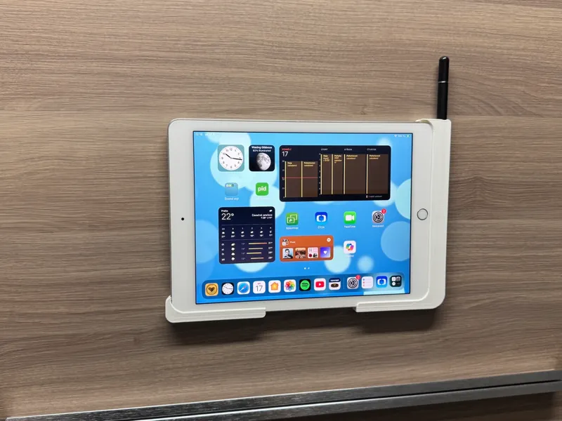 iPad Air2 wall mount 