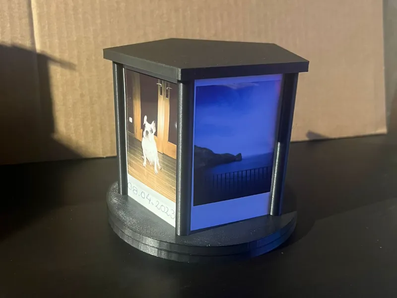 Polaroid Spinning Box