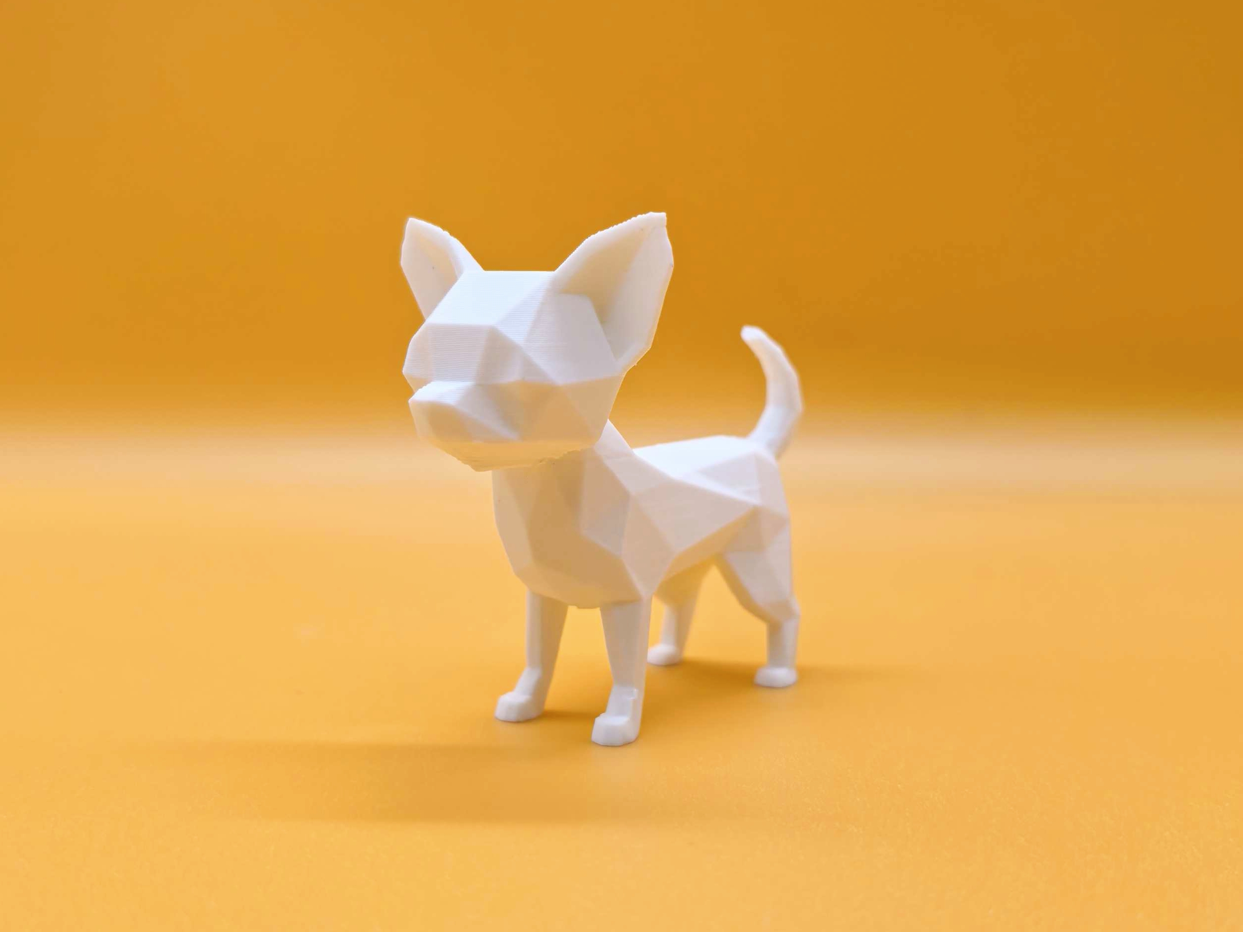Miniatura 1 do modelo 3D 低多边形 吉娃娃